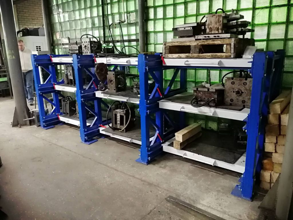 5ac63f275d6be5ab768839e4783cac40.jpg